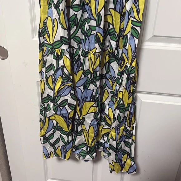 Long dress with long sleeves - Picture 2 of 4